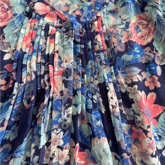 LC Lauren Conrad Sheer Floral Navy Blue Women's Top - Picture 2 of 5